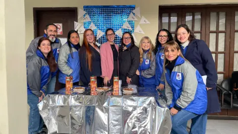 Acompañados de este maravilloso plantel técnico y docente les decimos