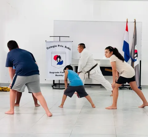 Primer Día de Clases de Karate en el CSF
