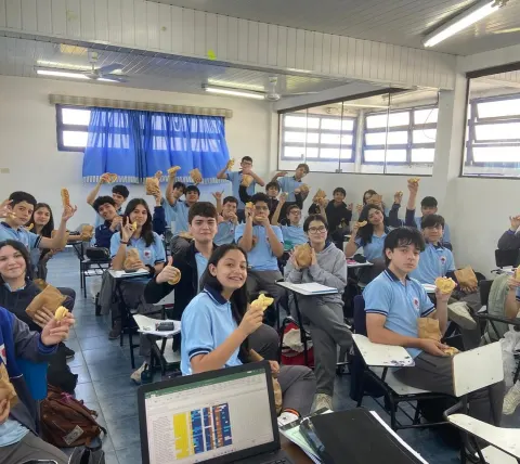 Proyecto Chipá Apó con alumnos del Séptimo, Octavo y Noveno Grado
