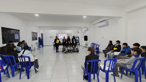 Los alumnos del 7mo grado participaron del Taller de Educación Psicoafectiva, un espacio de aprendizaje y reflexión dond...