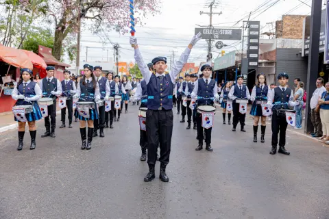 Desfile en Conmemoración de los 127 Años de la Fundación de la Ciudad de Ñemby