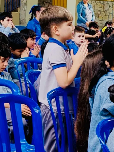 Función de títeres, a cargo de la fundación FUNDAJOVEN y asociación Volviendo a Soñar, en marco del proyecto de “El Pulp...