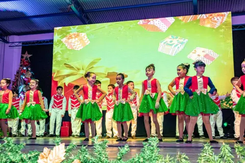 El sábado pasado celebramos la clausura de danza del Primer Ciclo, una jornada llena de alegría y espíritu navideño. Nue...