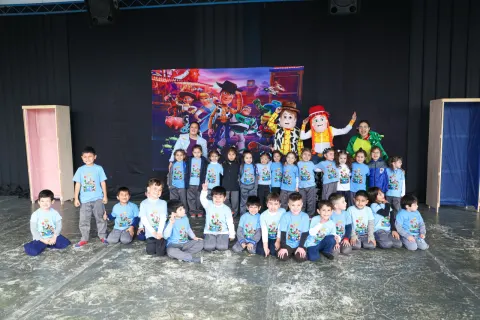 Homenaje Día del Niño Colegio Sagrada Familia