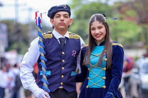 Desfile en Conmemoración de los 127 Años de la Fundación de la Ciudad de Ñemby