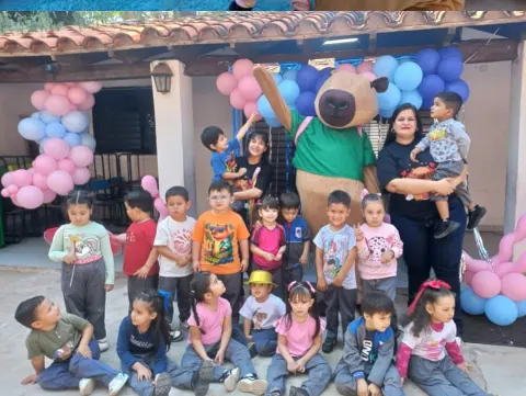 ¡Feliz Día del Niño!