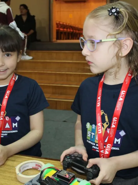 Felicitamos a nuestros alumnos que participaron de las Olimpiadas de Robótica “STEAM” y se destacaron en las siguientes…