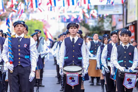 Desfile en Conmemoración de los 127 Años de la Fundación de la Ciudad de Ñemby