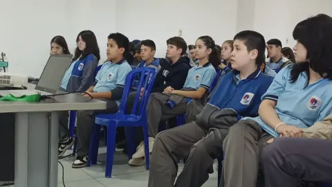 Proyecto Emprendedores: “Manos jóvenes, artes sin límites“