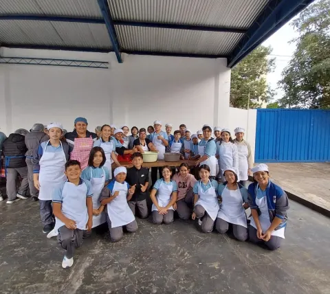 Proyecto Chipá Apó con alumnos del Séptimo, Octavo y Noveno Grado