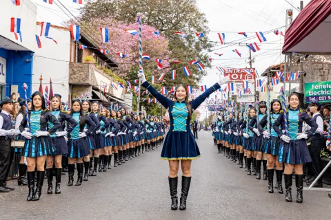 Desfile en Conmemoración de los 127 Años de la Fundación de la Ciudad de Ñemby