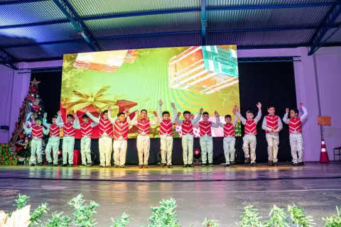 El sábado pasado celebramos la clausura de danza del Primer Ciclo, una jornada llena de alegría y espíritu navideño. Nue...