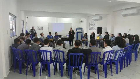 Los alumnos del 7mo grado participaron del Taller de Educación Psicoafectiva, un espacio de aprendizaje y reflexión dond...