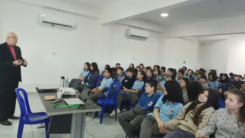 Proyecto Emprendedores: “Manos jóvenes, artes sin límites“