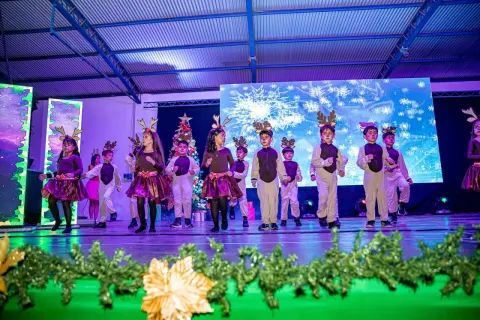 El sábado pasado celebramos la clausura de danza del Primer Ciclo, una jornada llena de alegría y espíritu navideño. Nue...