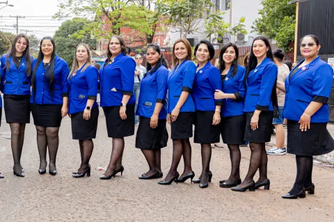 Con inmenso orgullo felicitamos a todos los alumnos y docentes quienes participaron del Desfile Cívico Estudiantil repre...