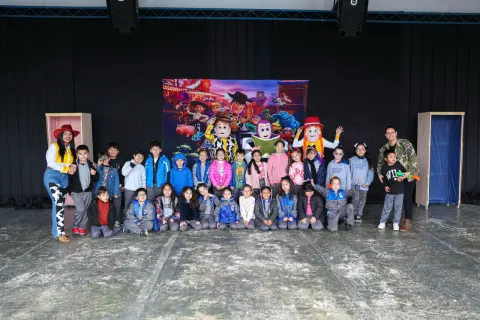 Homenaje Día del Niño Colegio Sagrada Familia