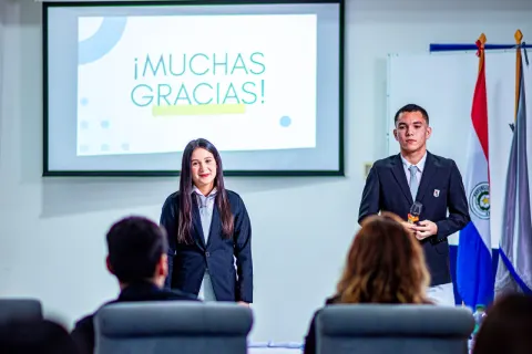 Defensa de Proyectos Tercer Año 2025•