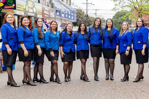 Con inmenso orgullo felicitamos a todos los alumnos y docentes quienes participaron del Desfile Cívico Estudiantil repre...