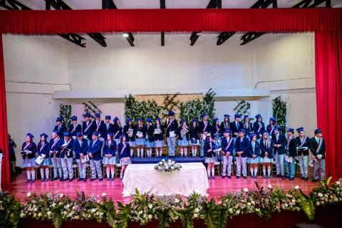 Celebramos con orgullo la culminación de una etapa significativa para los alumnos del Noveno y Tercer Año. Este logro es...